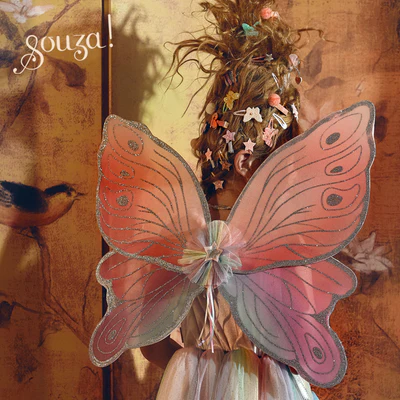 Souza100948-49-50Louanne5587_400x blank