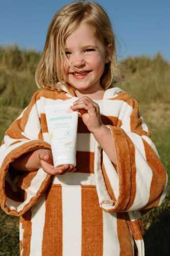 BZAE00004422-4 blank