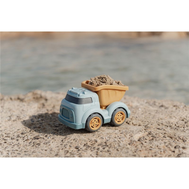 T8KY00016067-04 blank