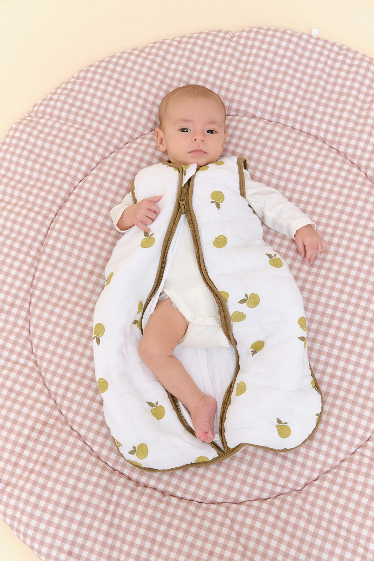 Molis_eCommAW25_Day0248944 blank